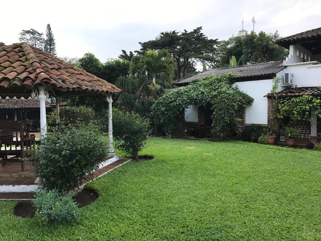 德加希拉精品住宿加早餐旅馆 Concepción de Ataco 外观 照片