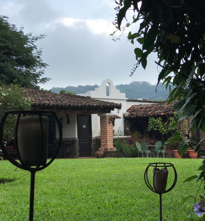 德加希拉精品住宿加早餐旅馆 Concepción de Ataco 外观 照片